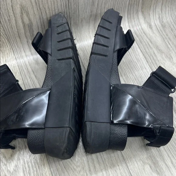 United Nude Black Platform Sandals - Picture 11 of 15